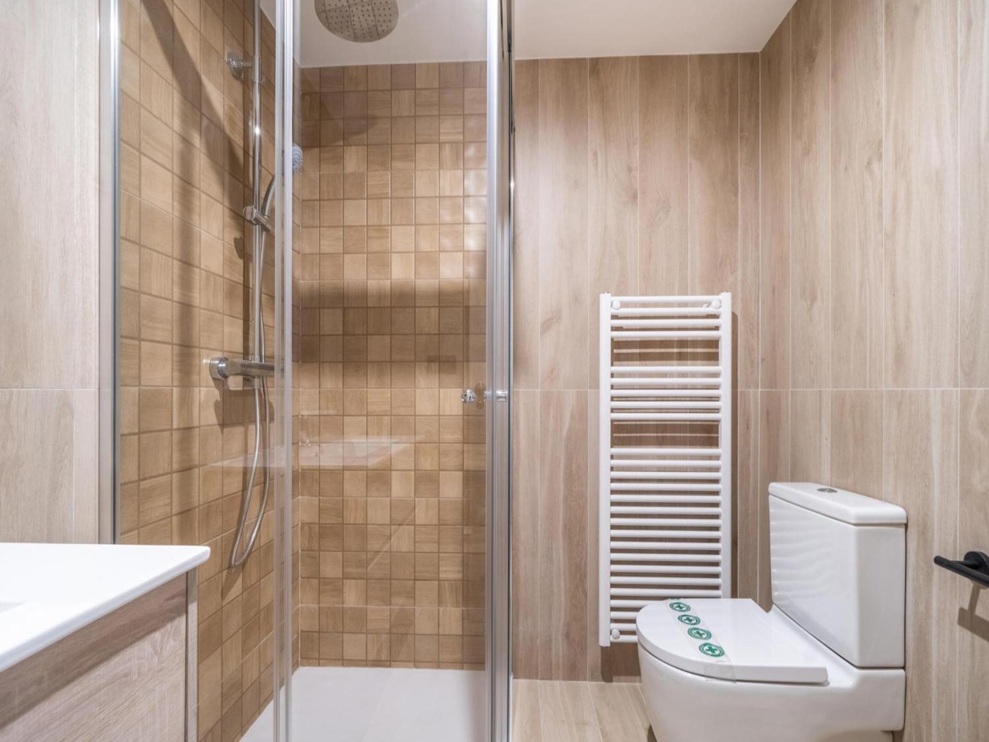 Natusliving Benasque E Apartment Ngoại thất bức ảnh